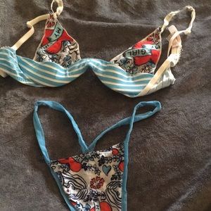 Matching my girl bra and v-string